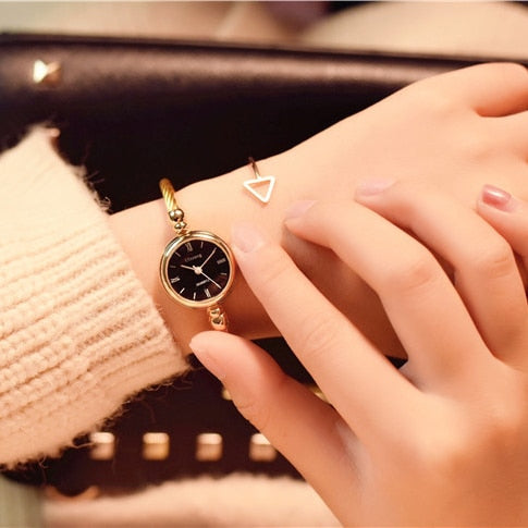 Luxury Fashion Gold Bangle Bracelet Women Watches Stainless Steel Retro Ladies Quartz Wristwatch